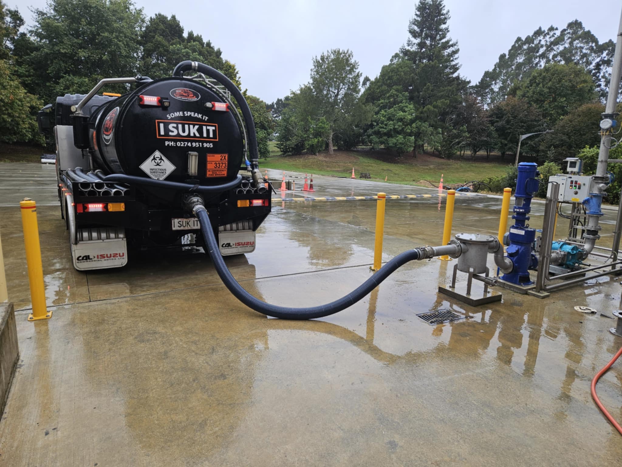 Septic waste disposal truck
